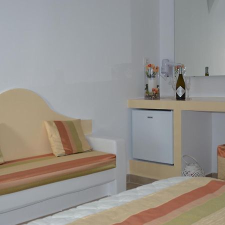 Pantheon Hotel Agios Georgios  Exterior photo