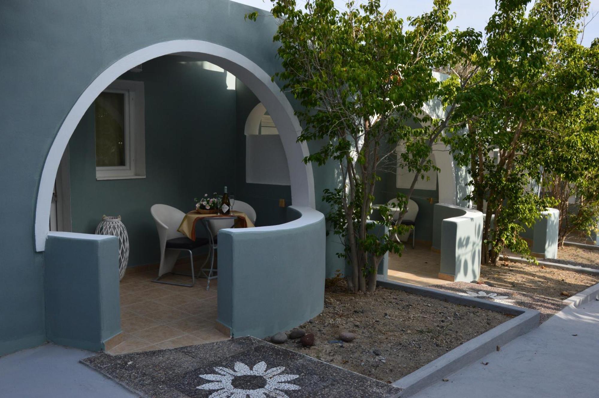 Pantheon Hotel Agios Georgios  Exterior photo