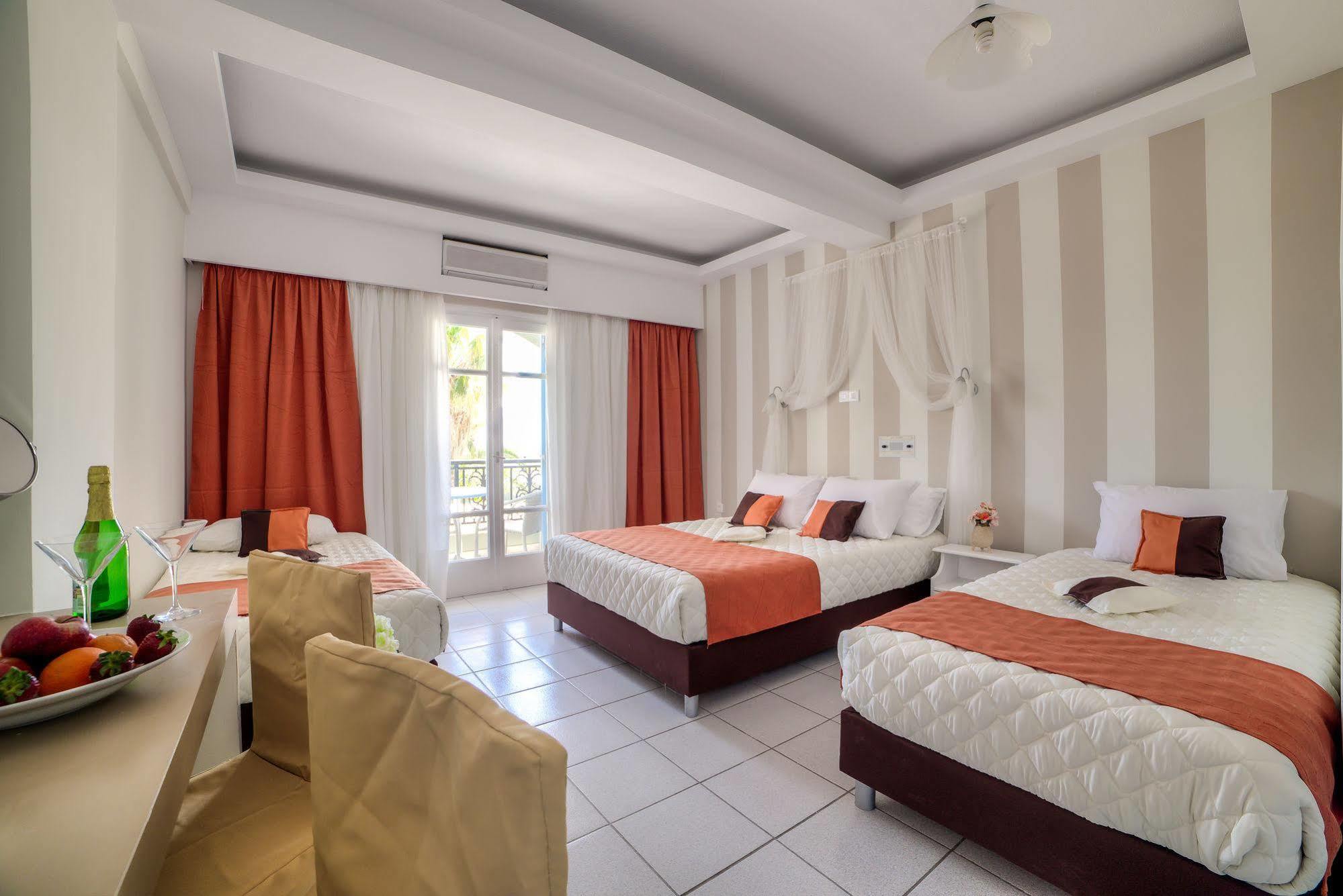 Pantheon Hotel Agios Georgios  Exterior photo
